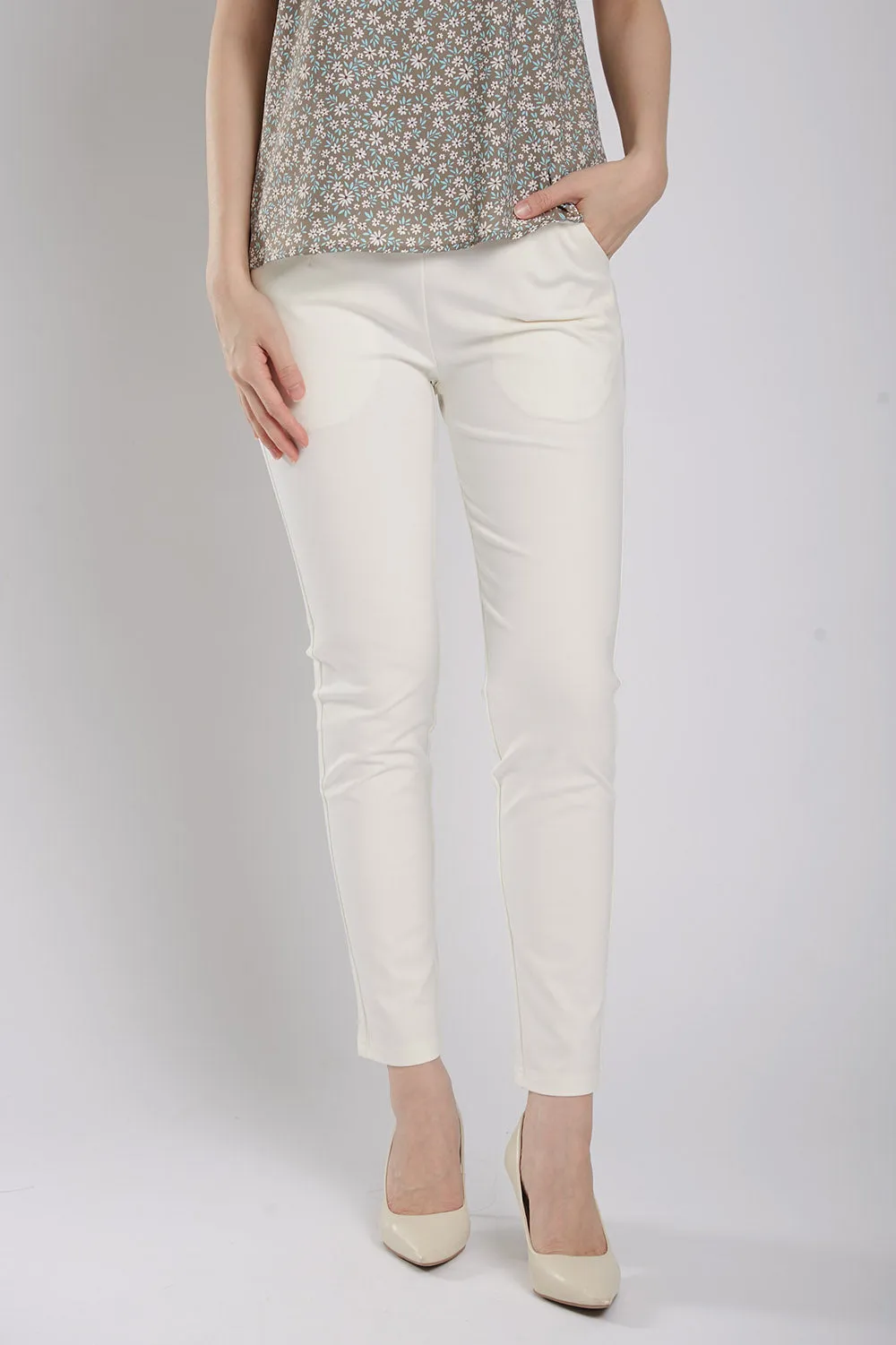 Lana Weight Ultra-Stretch Pants in White