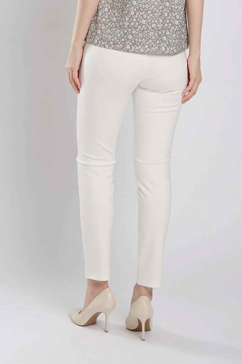 Lana Weight Ultra-Stretch Pants in White